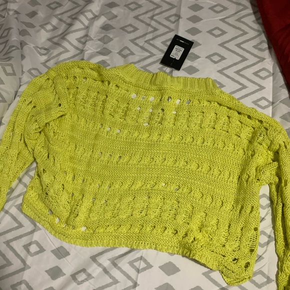 Knit crop top - Picture 2 of 2
